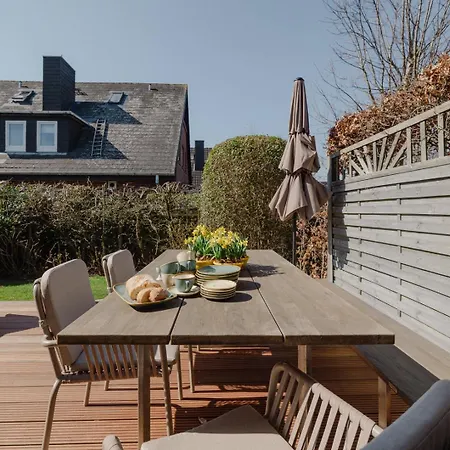 Hues Im Glueck * Westerland